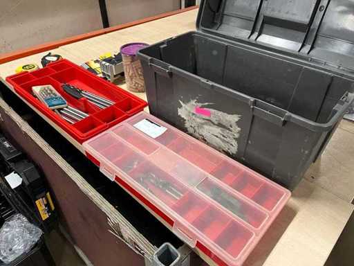 Wiertarki, zaciski i organizery (120x)