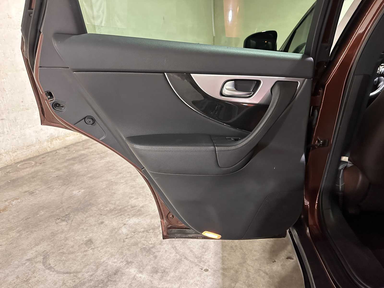 Infiniti FX 30d GT Premium 238pk 2012, 92-ZKP-3