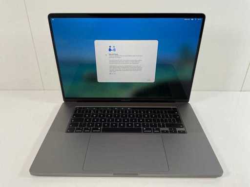Apple MacBook Pro 16”, HexaCore i7, 16 GB RAM, 512 GB NVMe, AMD Radeon Pro 5300M 4GB Laptop