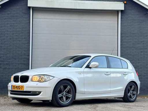 2011 BMW 1 Series Passenger Car