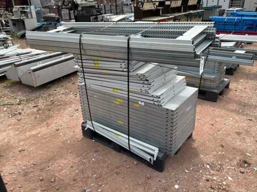 Warehouse racking