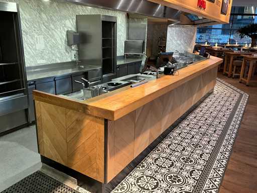 Frontcooking counter met apparatuur & afzuigkap (combinatiekavel 26 t/m 37)