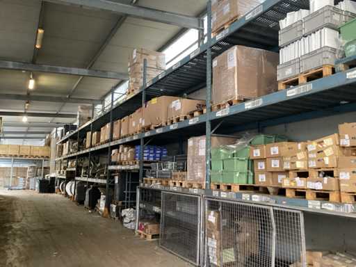 SACMA Pallet shelving