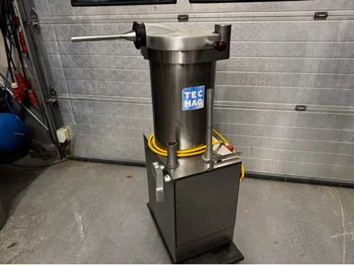 Tecmaq - 20l - Podbijarki i tuleje nape?niaj?ce