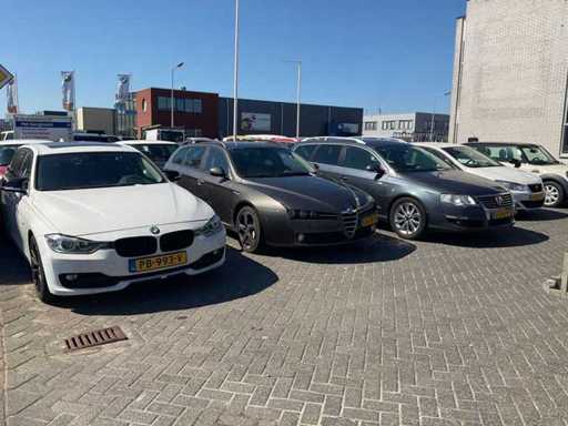 Vehicles, motorcycles and forklifts in Drachten