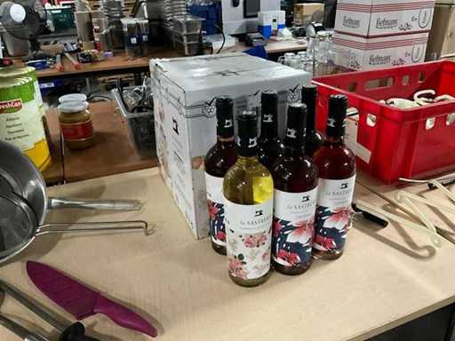 Rosé and white wine (18x)