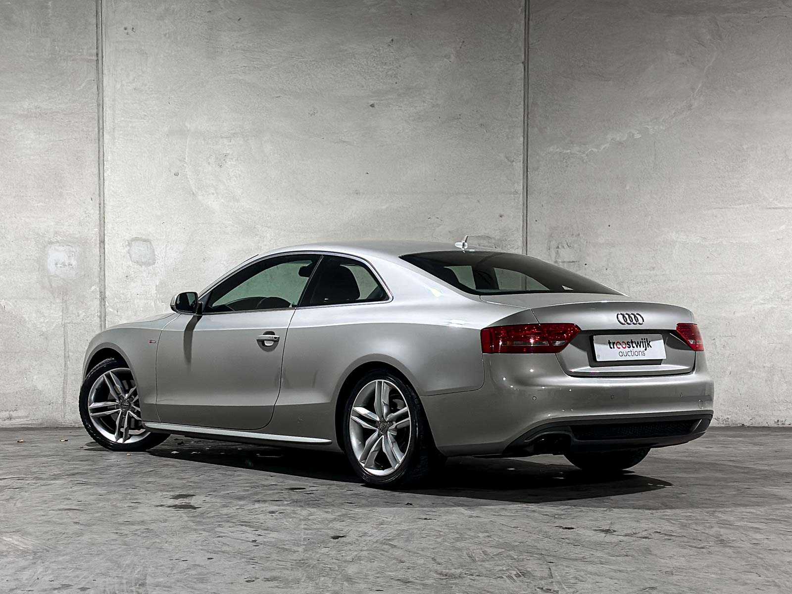 Audi A5 Coupé 2.0 TFSI Quattro Pro Line S 211pk 2011 (Origineel-NL), 91-PTK-8