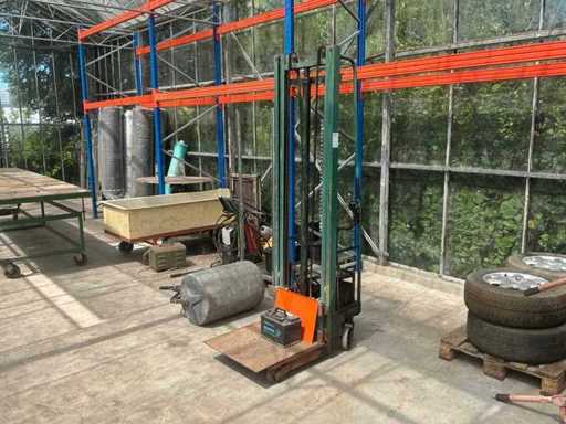 Stacker