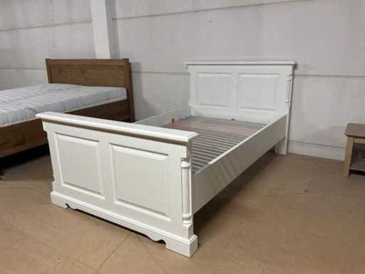 Cadru de pat Tiffany cu bază cu șipci