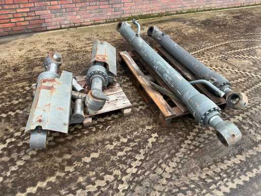 Volvo Cilinder graafmachine (4x)