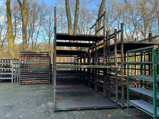 Stackable storage box (27x)