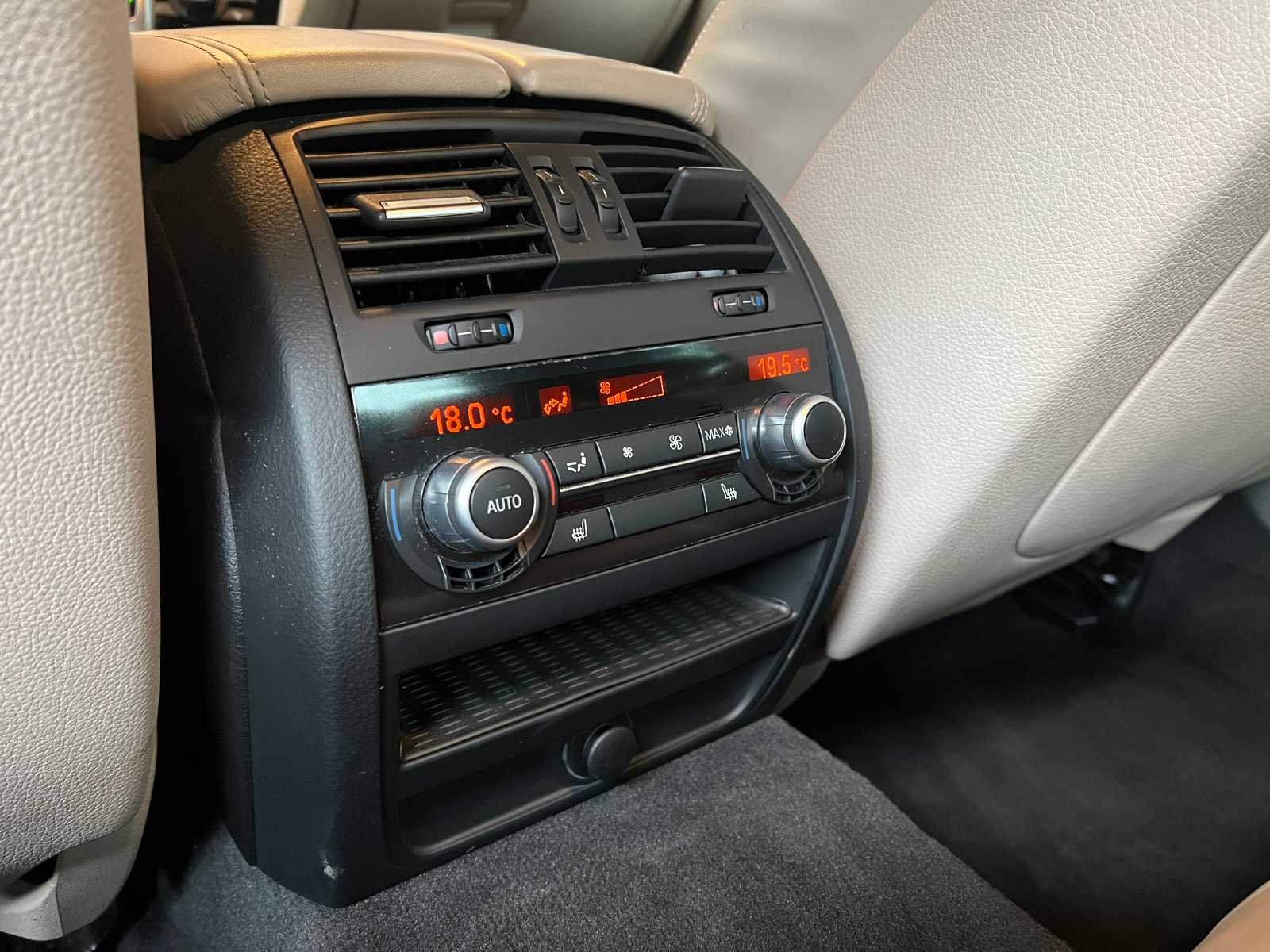 Alpina B5 F10 4.4 V8 BiTurbo 507pk 2010