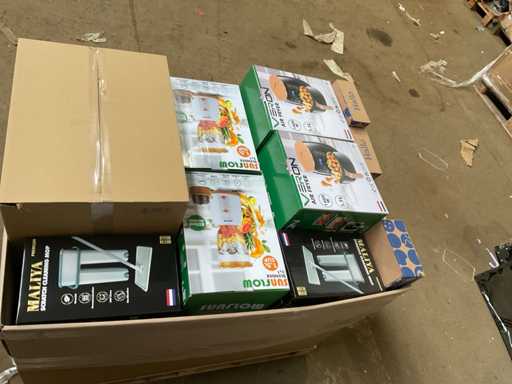 Surstock de palettes