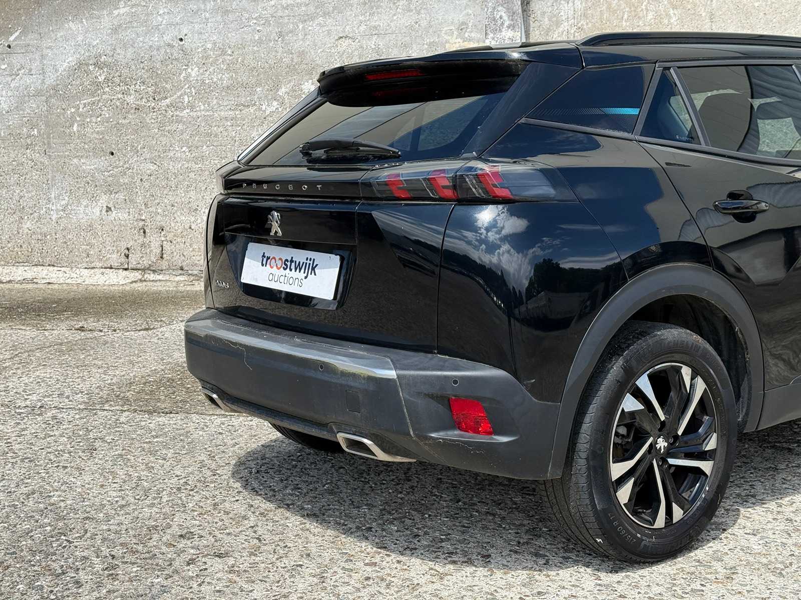 Peugeot 2008 1.2 pure tech 131pk 2023
