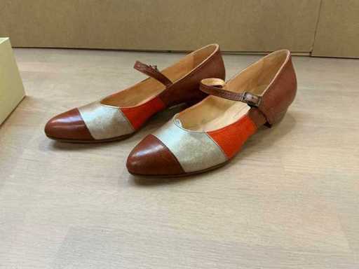 Design Damenschuh 38