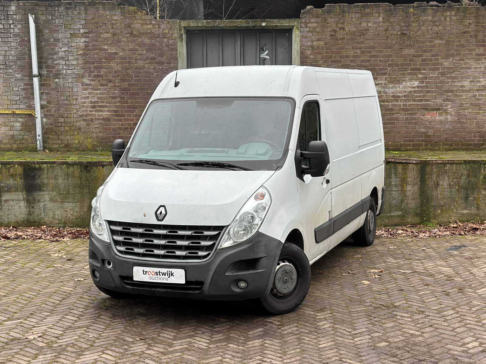 Renault Master T35 2.3 dCi L2H3 Eco 125hp 2013, VD-911-L