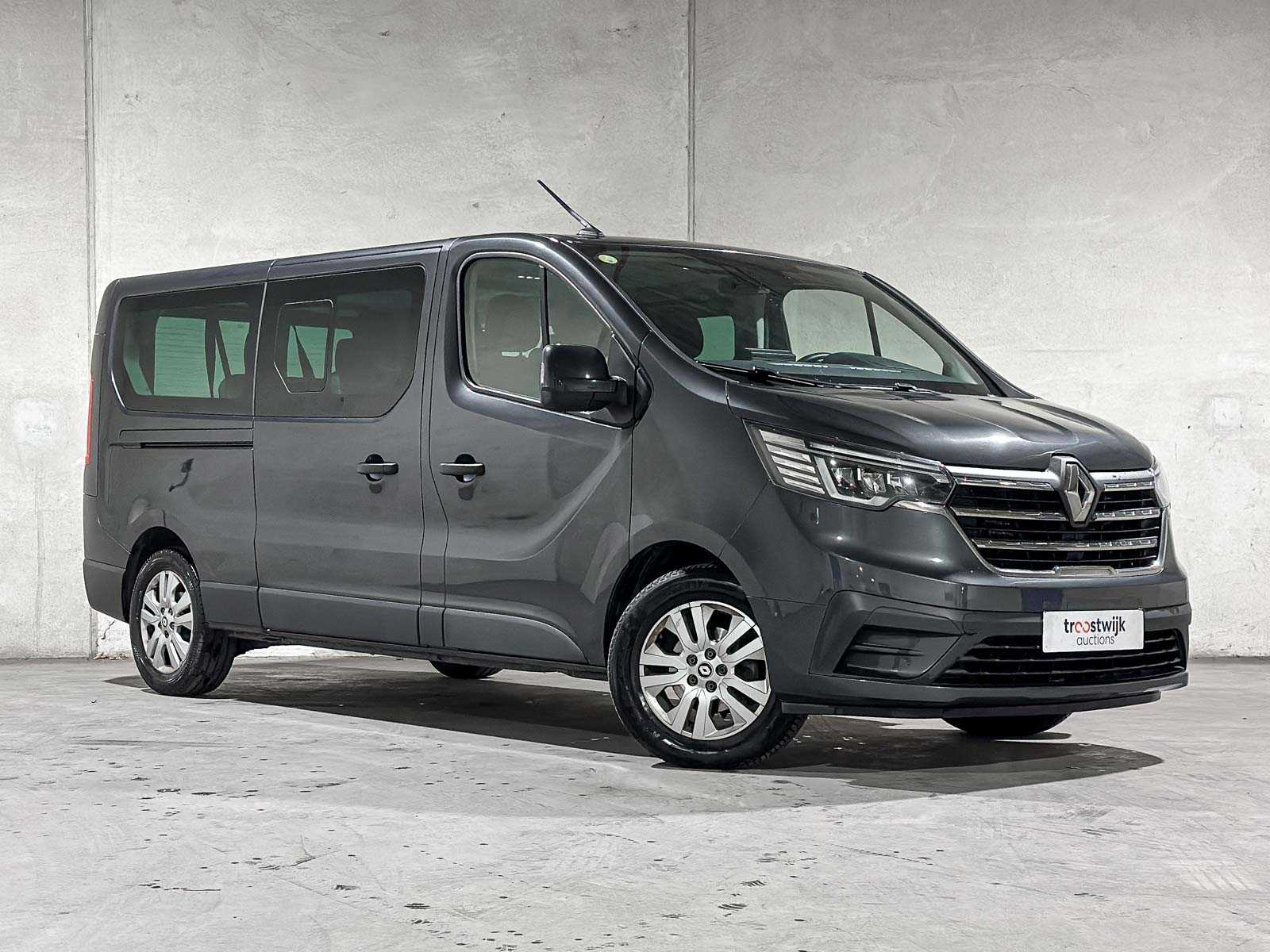 Renault Trafic 2.0 9-Persoons 150pk 2023 Bedrijfswagen
