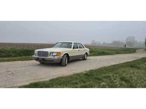 1987 Mercedes-Benz 560 SEL Classic Car