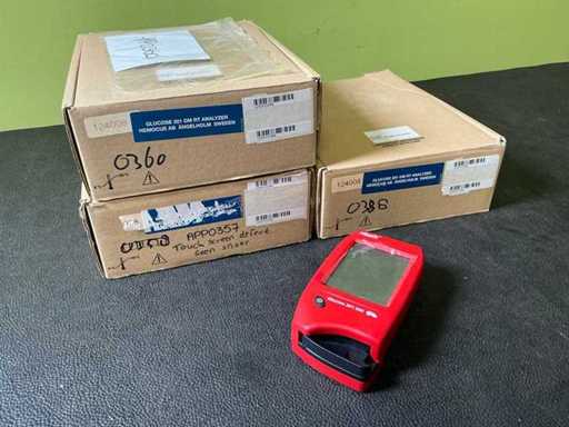 HemoCue Glucose 201 DM Meetapparuur (3x)