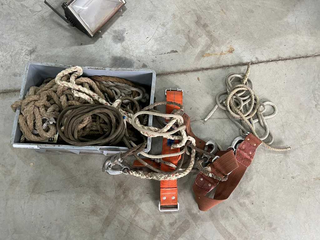 Crate of ropes and fall protection