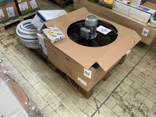 Stock of accessories, spare parts and warehouse stocks