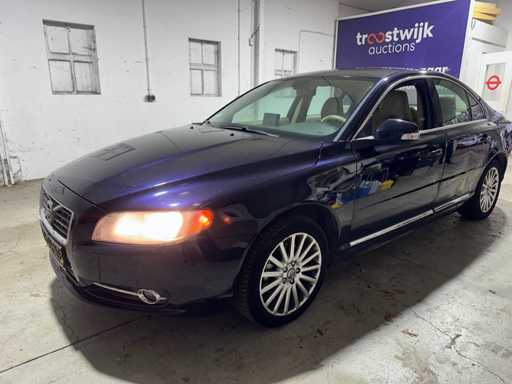 Volvo - S80 - 2.5 T Momentum - 63-TR-NF