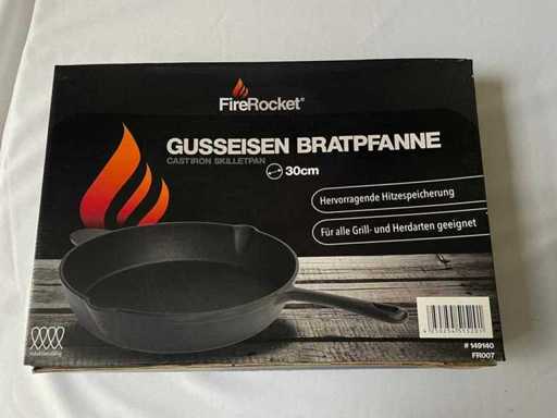 FireRocket – żeliwna patelnia