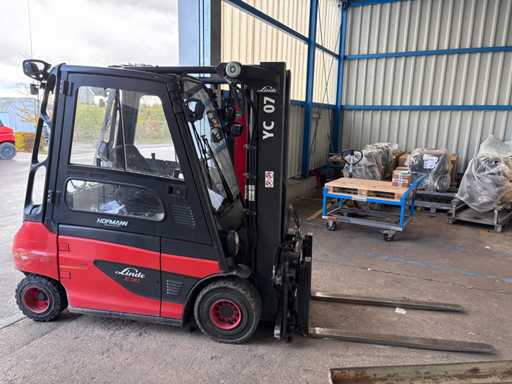 Linde - E30-Serie-387 - 2022 - Elektrisch - Vorkheftruck