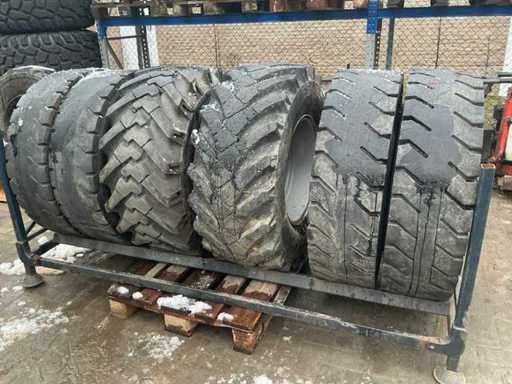 2021 Kaeser compressor trailer Mobilair M27