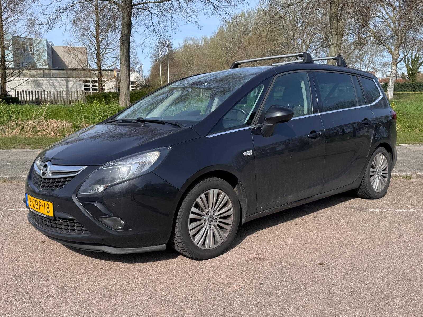 Opel Zafira Tourer 1.4 Business+ 7-Sitzer; 8-ZBP-18