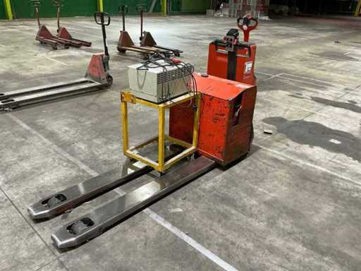 Elektryczne wózki paletowe Fenwick - Linde T20 X z 1990 roku