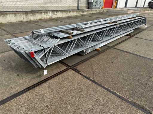 Staalconstructie 12.80 x 24.00 meter (307m2)