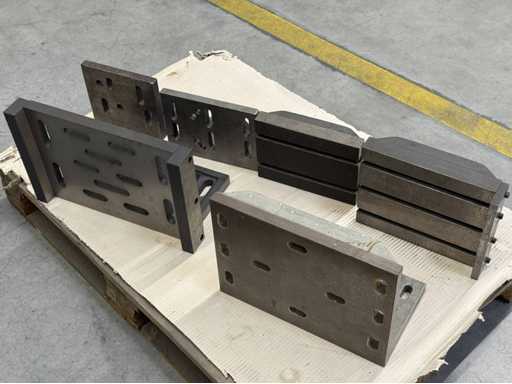   Post Clamping Angle 