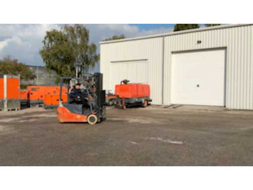 735e0faa-97ff-40a0-b621-bb55cab256e0.mp4