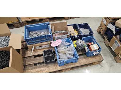 Mischpalette div. Clips für Befestigungsschrauben