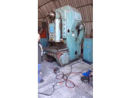 VID-20250528-WA0007.mp4