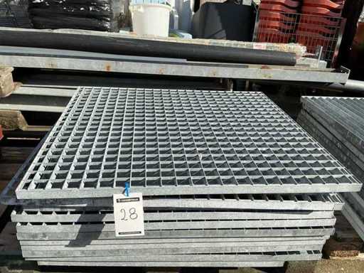 Partij dieverze Stalen roostervloer (10x) 2 x andere maat