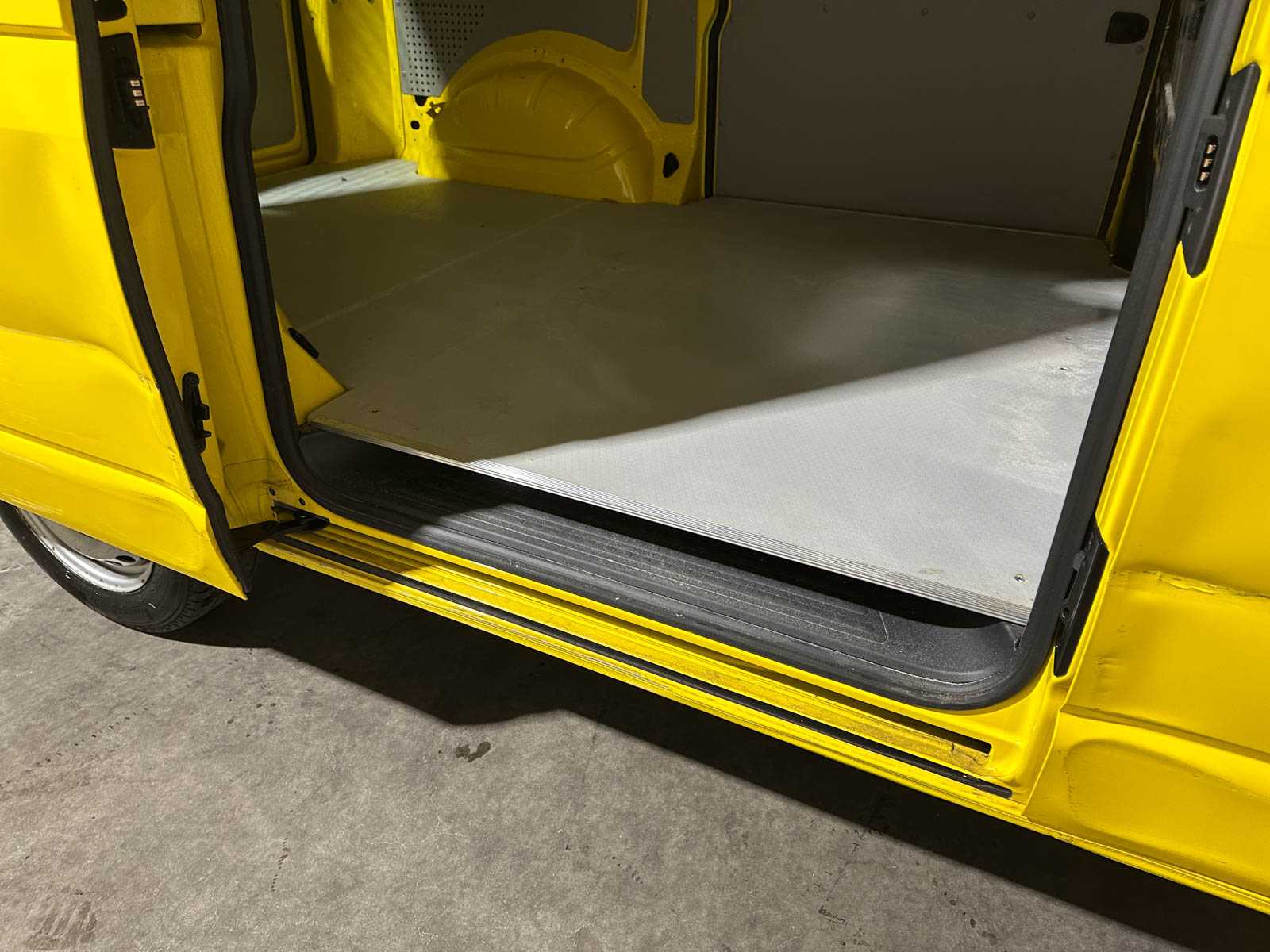 Volkswagen Transporter 2.0 TDI 148pk 2019 Bedrijfswagen, V-57-NBF