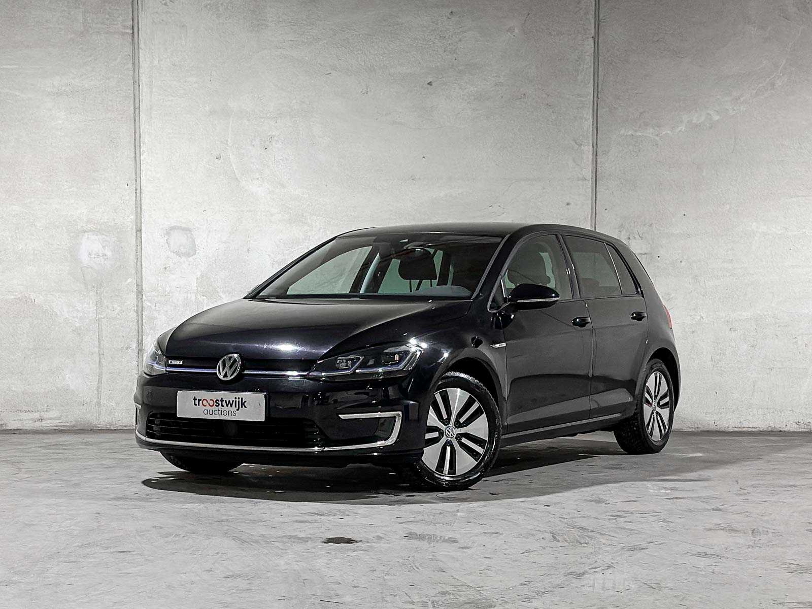 Volkswagen e-Golf 136hp 2018 (Original-NL), SF-488-D