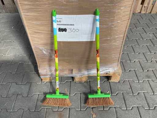 Language tools - Children's brooms green - (300x)