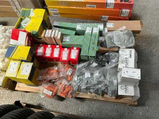 Eriflex / Legrand Lot of installation material electricity