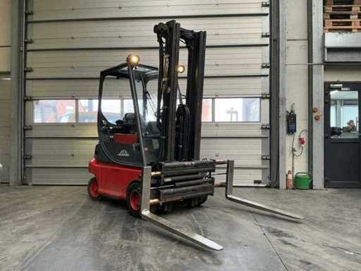 2003 Linde E20P-02 Forklift
