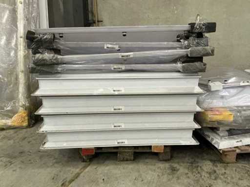 Dakkoepels en dakopeningen (8x)