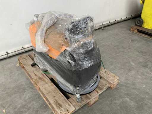 RTE - 2025 - FS40 - Floor scrubber dryer