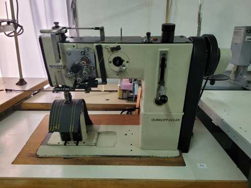 DURKOPP ADLER - 268 - 2 needle Postbed Compound Sewing Machines