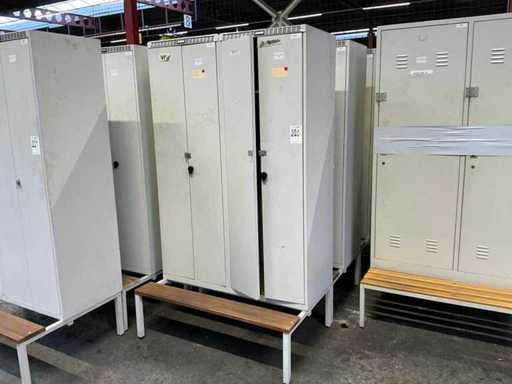 Dulapul cu 4 uși (6x)