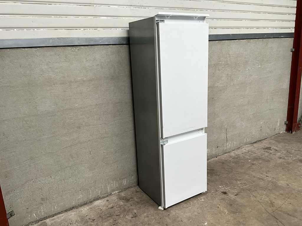 Built-in fridge freezer combination