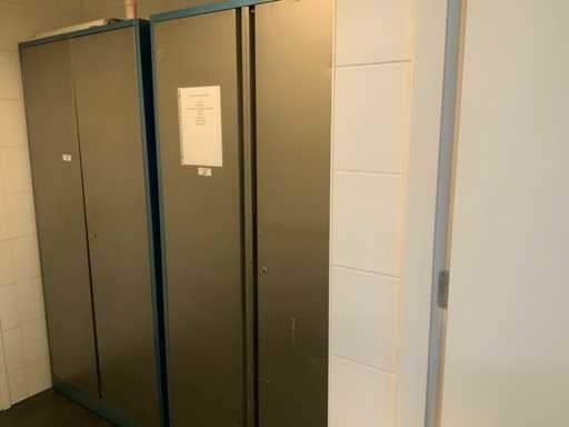NN - Stalen voorraadkast