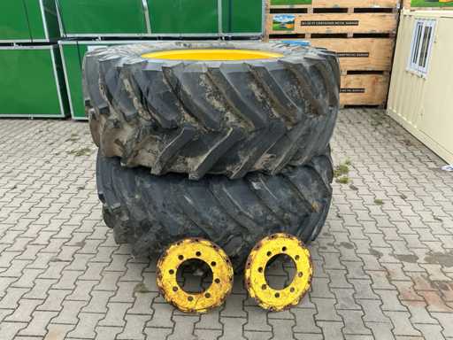 Pirelli TM800 650/65R38 Pneu sur jante / reculé