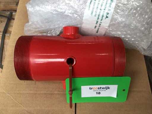Irritec Coated pipe red 3" x 3" 2 × 3/4" female thread fertilizer injection/fertigation unit housing (48x)